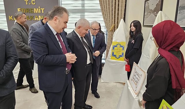 Edremit'te "Hat ve Tezhip Sanatı" yarışması ödül töreni gerçekleşti
