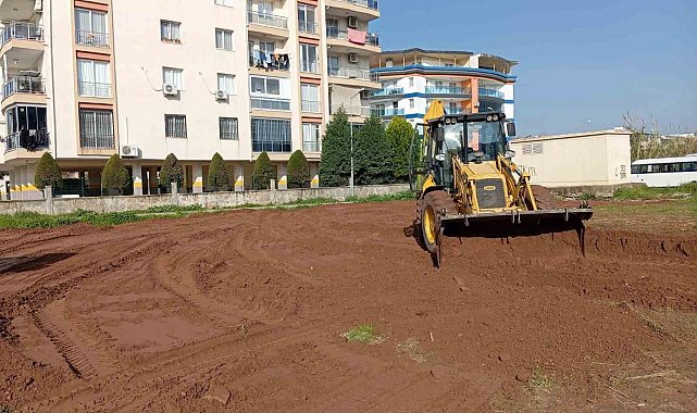 Efeler'de Fenerbahçeliler Parkı için ilk kazma vuruldu