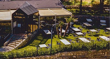 Efeler'in konaklama tesisi vatandaşların uğrak noktası haline geldi