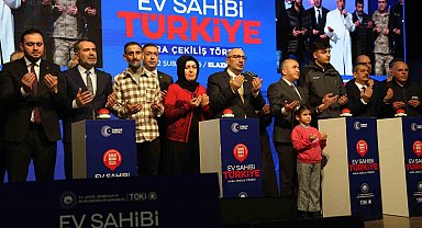 Elazığ'da sosyal konut heyecanı: 3 bin 825 konutun kurası çekildi