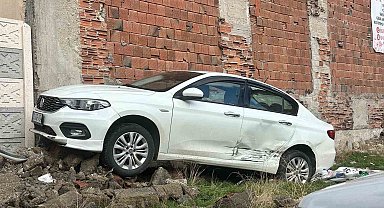 Elazığ'da trafik kazası: 2 yaralı