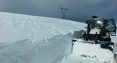 Elazığda kapalı köy yolları ulaşıma açıldı