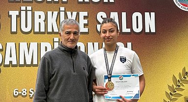 Elazığlı sporcu gülle atmada Türkiye şampiyonu oldu