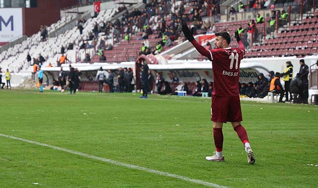 Elazığspor'da Enes Soy sakatlandı