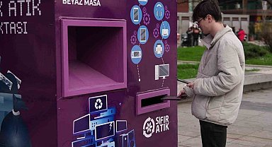Elektronik atıklar çöpe değil, atık kumbarasına