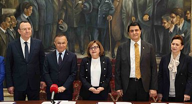 Engelsiz Aktif Yaşam Merkezi için imzalar atıldı