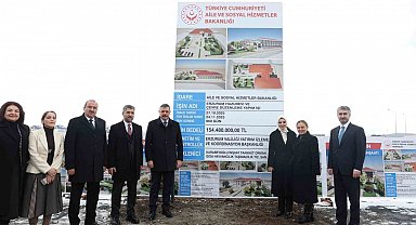 Erzurum'da sosyal hizmet atılımı: Bakan Göktaş huzurevi yapılacak alanı inceledi