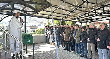 Eşi tarafından vurularak öldürülen kadın son yolculuğuna uğurlandı