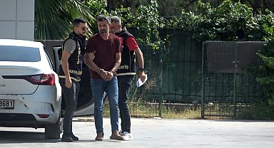 Eski eşini eşarpla boğarak öldürmüştü, cinayeti nasıl işlediğini anlattı