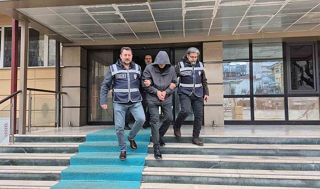 Eskişehir'de 59 suçtan aranan ve 74 yıl hapis cezası olan şahıs yakalandı
