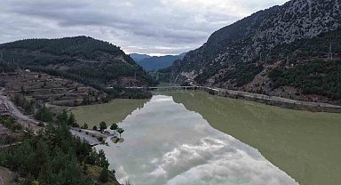 Feke Barajı'nda yükselen su seviyesi yüz güldürüyor