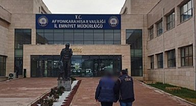 FETÖ'den aranan şahsı polis yakaladı