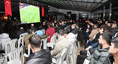 Galatasaray'ın Avrupa zaferini birlikte izlediler