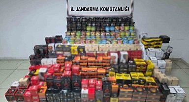 Gaziantep'te 1,5 milyon TL değerinde kaçak nargile tütünü ve kömürü ele geçirildi