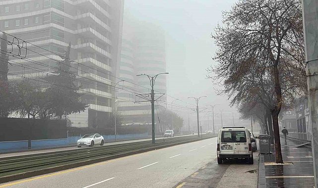 Gaziantep'te yoğun sis etkisini sürdürüyor