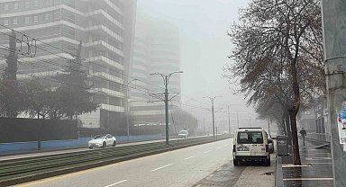Gaziantep'te yoğun sis etkisini sürdürüyor