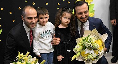 Gaziosmanpaşa'da Anne, Çocuk Merkezi ve Kafesi açıldı