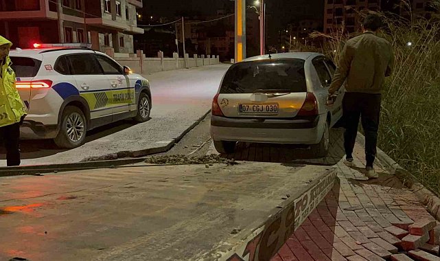 Gazipaşa'da bıçaklı kavga: 2 yaralı, 4 gözaltı