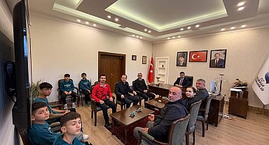 Gazipaşa'yı temsil eden badminton takımı Antalya şampiyonu oldu