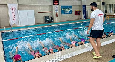 Geleceğin yüzücüleri Aydın'da yetişiyor