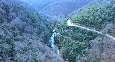Gemlik'te yağmurlar, Sudüşen Şelalesi'ne hayat verdi