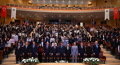 Genç bilim insanları projelerini yarıştırdı