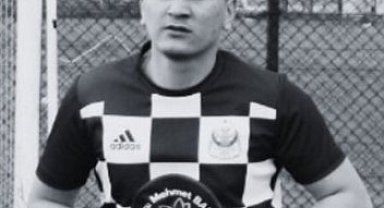 Genç motosikletlinin öldüğü kaza güvenlik kamerasına yansıdı