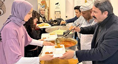 Gençlik merkezlerinde iftar programı düzenlendi