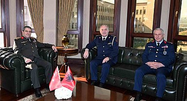 Genelkurmay Başkanı Bayraktaroğlu, Arnavutluk Hava Kuvvetleri Komutanı Dimo'yu kabul etti
