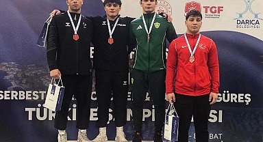 Grekoromende Denizlili genç Türkiye şampiyonu oldu