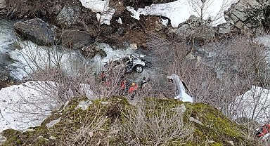 Güroymak'ta feci kaza: 3 ölü, 5 ağır yaralı