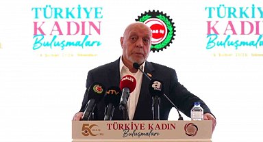 HAK-İŞ Genel Başkanı Mahmut Arslan: "Yönetimlerde daha fazla kadın arkadaşımızın yer almasını sağlayalım"