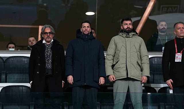 Hakan Balta, Başakşehir - Konyaspor maçını tribünden takip etti