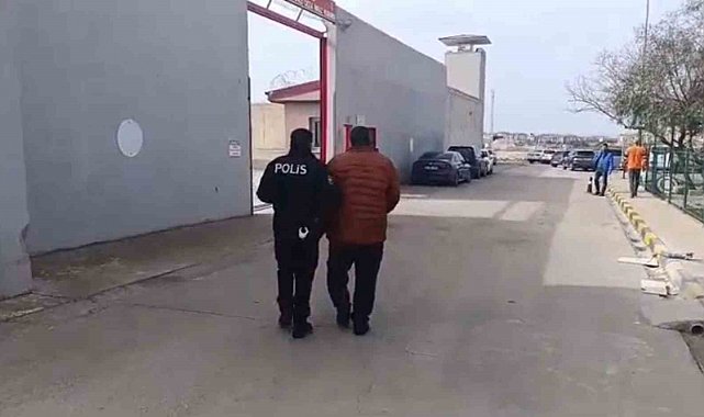 Hatay'da 8 ayrı suçtan hapis cezası ile aranan şahıs yakalandı