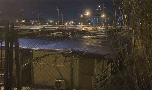 Hatay'da gerçekleşen silahlı saldırıda; annenin ardından baba da hayatını kaybetti, kız evlatlarının yaşam mücadelesi sürüyor