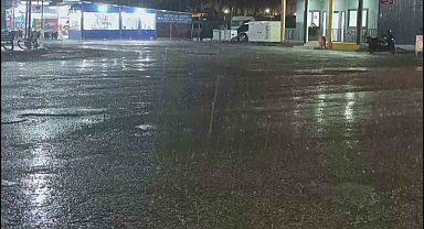 Hatay'da kuvvetli sağanak yağış