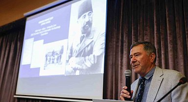 Her batık kendi dönemine ışık tutuyor