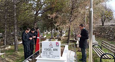 Hisarcık'ta Şehit Yüksel Arık dualarla anıldı