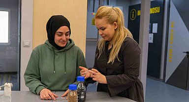 Hitit Üniversitesi Milli Teknoloji Atölyesi kapılarını öğrencilere açtı