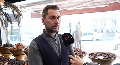 Hurmacı Ahmet Özkan uyardı: "Kudüs hurması adı altında İsrail menşeli ürünler satılmakta"