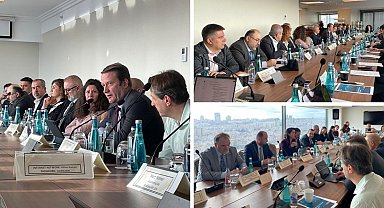 ICANN CEO'su, Türkiye ziyareti sırasında 2026'da alan adlarının genişleme fırsatlarına dikkat çekti