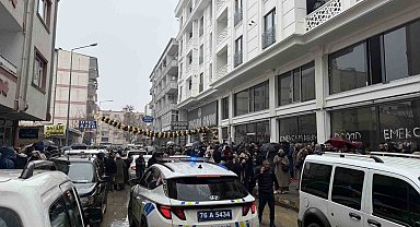 Iğdır'da AVM açılışı izdiham endişesiyle iptal edildi