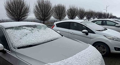 Iğdır'da yüksek kesimler karla yeniden beyaza büründü