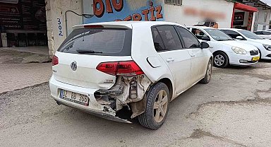 İki otomobilin çarpıştığı kazada 1 kişi yaralandı