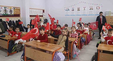 İkinci dönemin ders zili çaldı: Sakarya'da 206 bin öğrenci dersbaşı yaptı