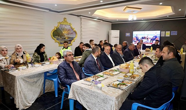 İlçe protokolü öğrencilerle iftarda bir araya geldi