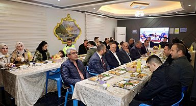 İlçe protokolü öğrencilerle iftarda bir araya geldi