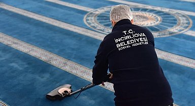 İncirliova Acarlar Camii'nde temizlik çalışması yapıldı
