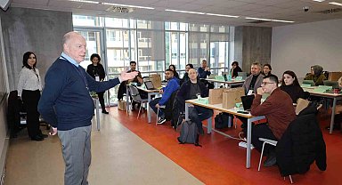 İngilizce eğitiminde 'yapay zekâ' liderleri yetişiyor