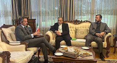 İran Dışişleri Bakanı Arakçi, UAEA Başkanı Grossi ile görüştü